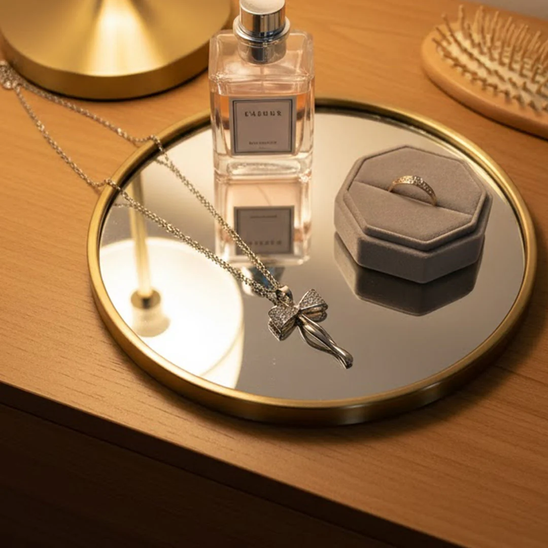 Bow Knot Pendant Necklace – Elegant Silver - Image 3