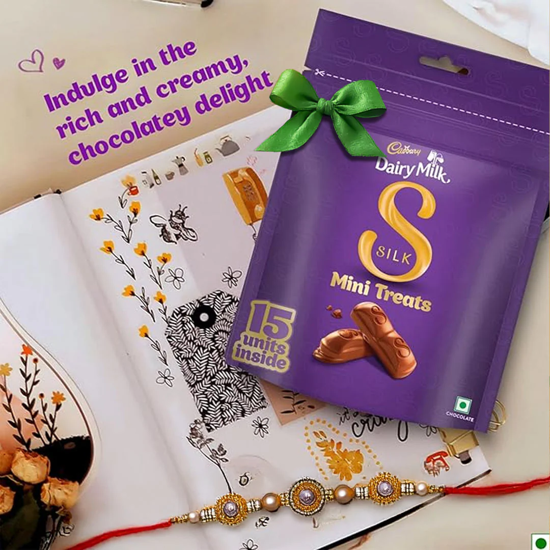 Cadbury Silk Mini Treats with Pendant - Image 5