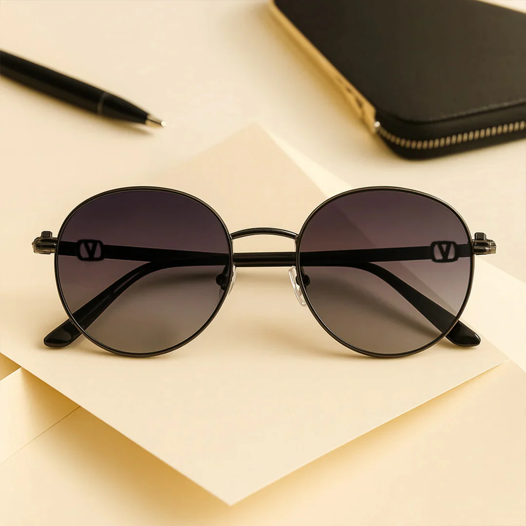 Classic Round Sunglasses - Image 2