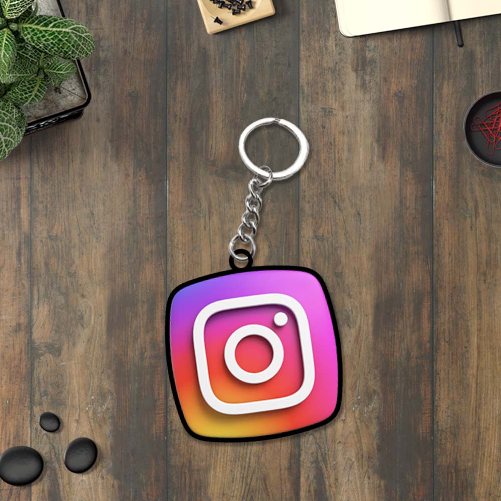 Connect in Style: Social Media Keychain Collection