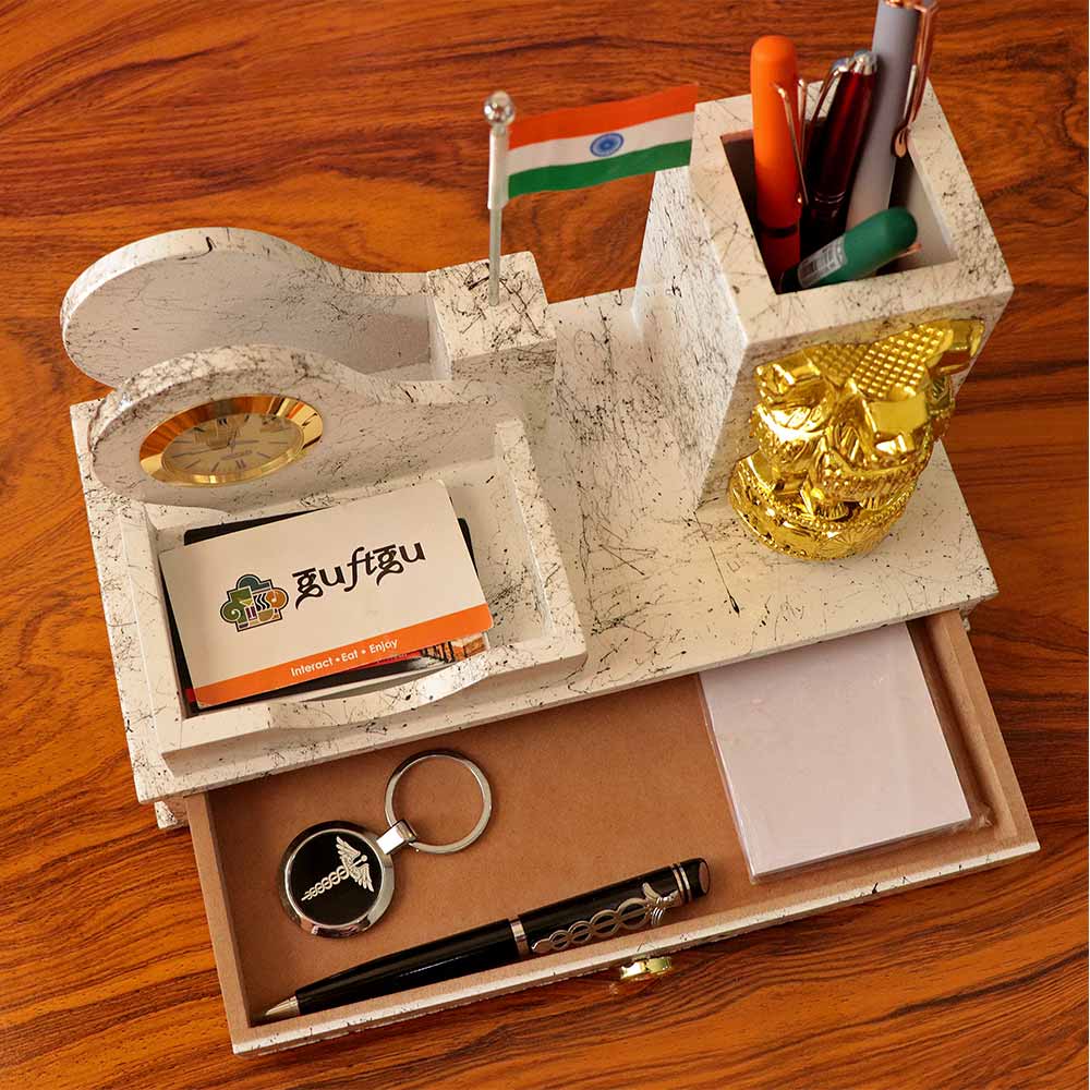 Customized Wooden Pen Stand With Clock, Indian Flag, Ashok Pillar - Image 7