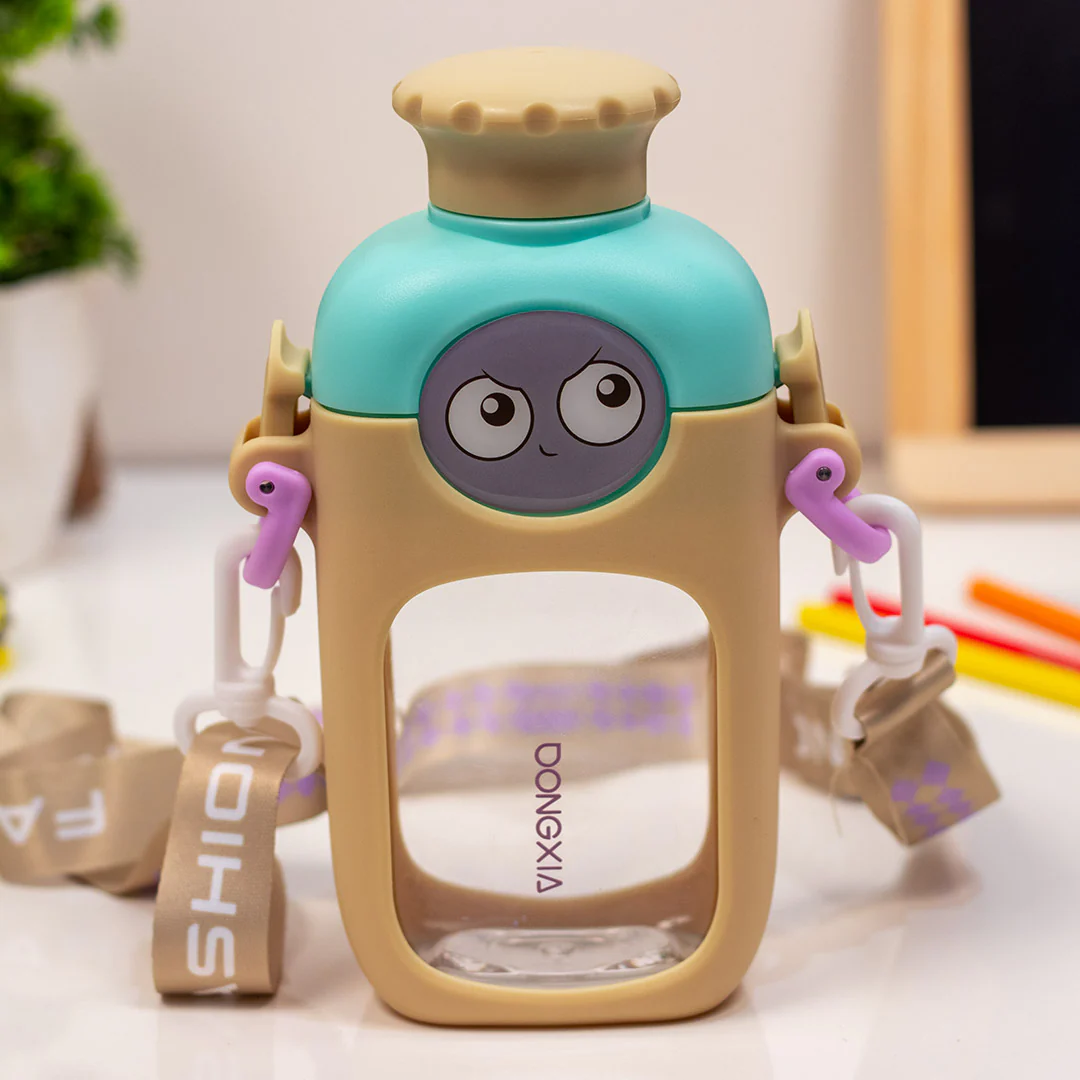 Cute Wink Face Kids Water Bottle - Image 4