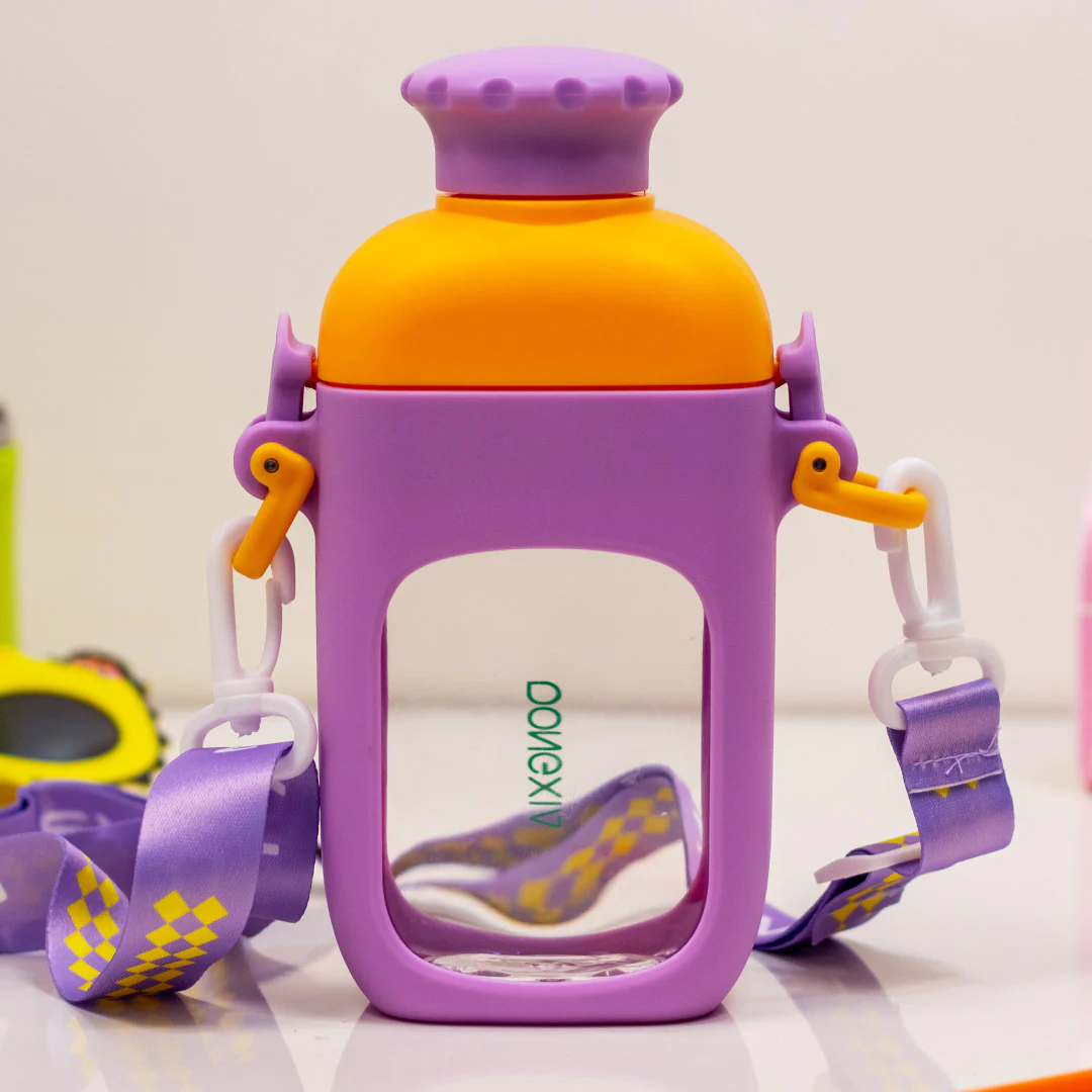 Cute Wink Face Kids Water Bottle - Image 8