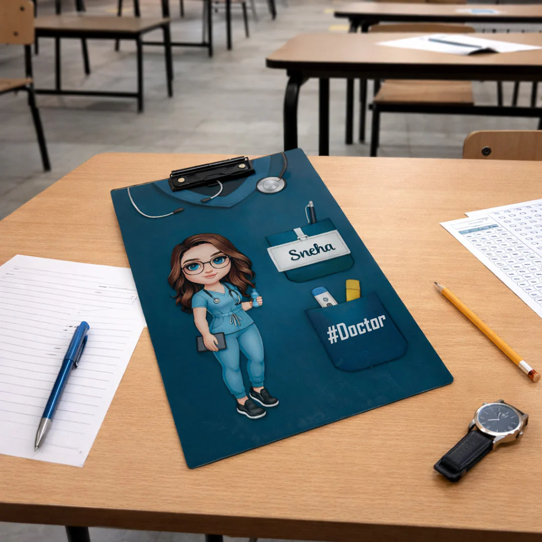 Doctor Exam Board – Personalized Name Cartoon Clipboard - Image 4