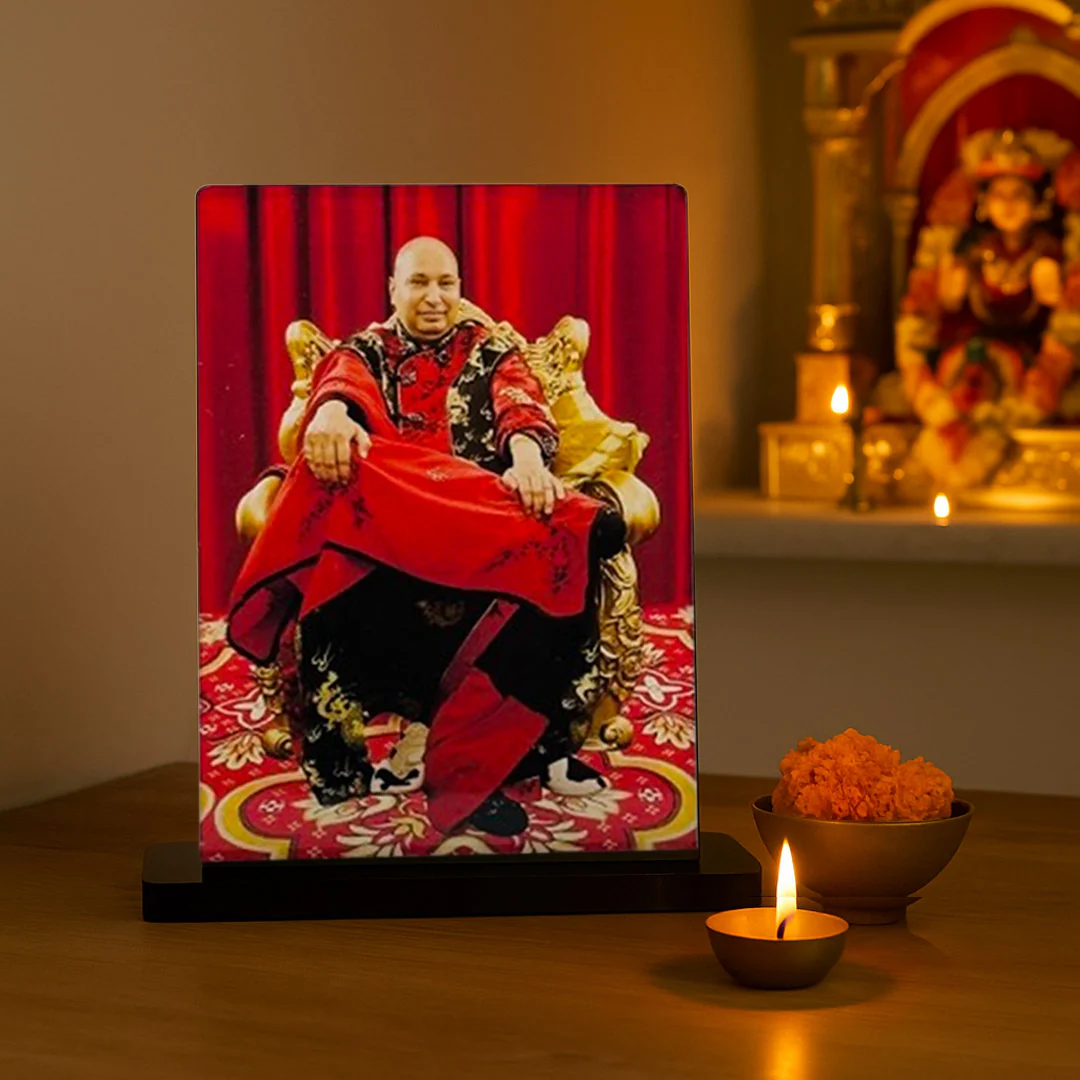 Guru Nirmal Ji Acrylic Car Dashboard- 2.5×3.5" - Image 3
