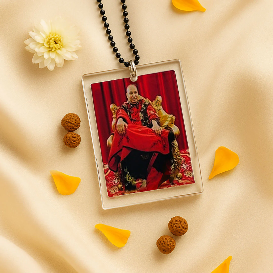 Guru Nirmal Ji Car Hanger – 2×3" - Image 4