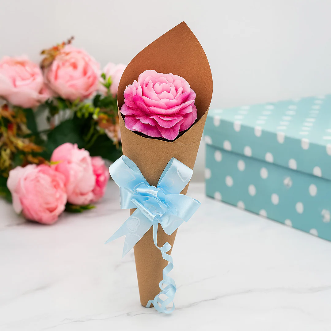 Handcrafted Flower Candle - Image 4