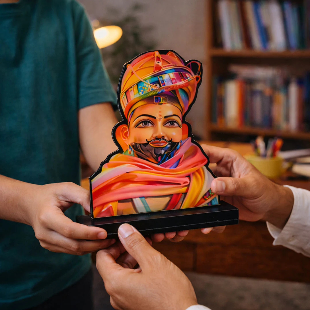 Khatu Shyam Ji Wooden Table-Top Stand (7×7”) - Image 6