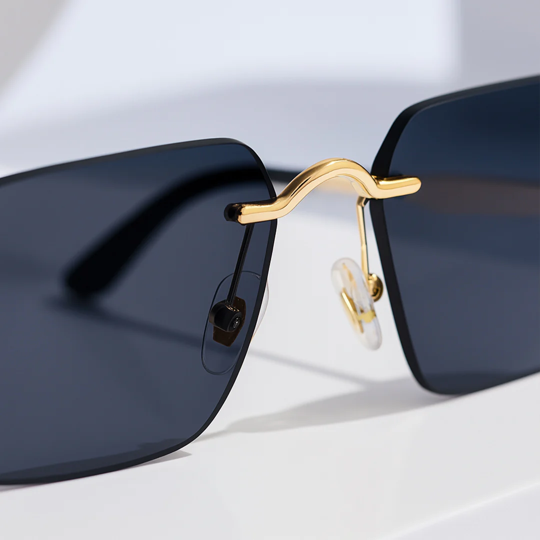 Luxury Gold-Temple Sunglasses - Image 5