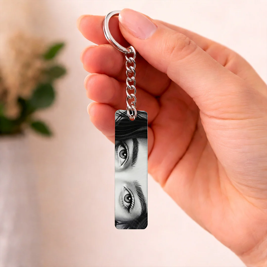 Personalized Eye Photo Acrylic Keychain-20x45 mm) - Image 3
