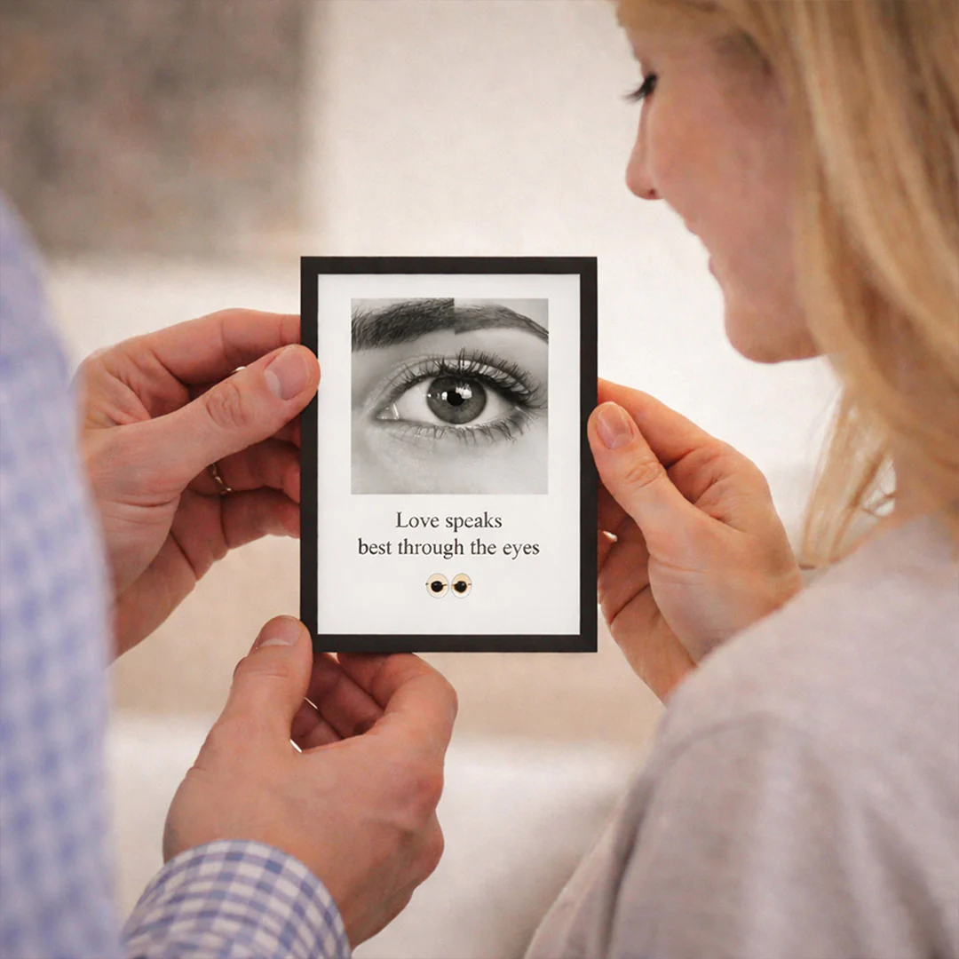 Personalized Eye Photo & Quote Mini Frame (6×4") - Image 3