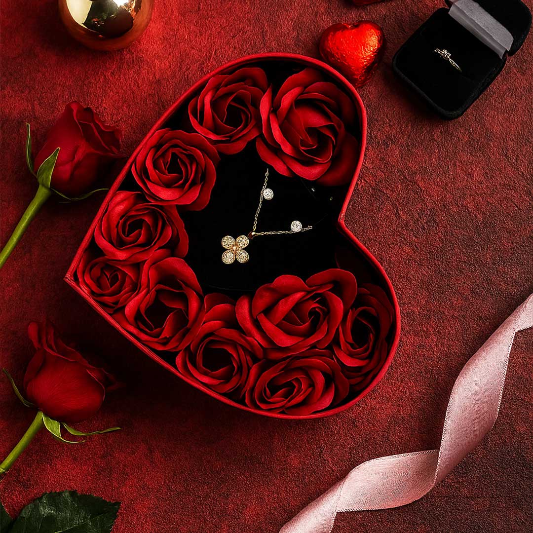 Personalized Heart Rose Box with Jewellery - Image 6