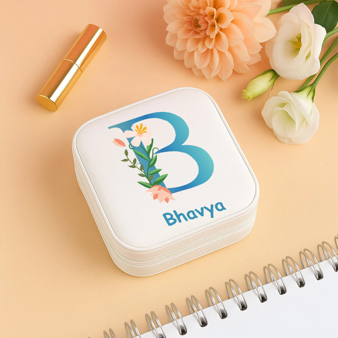 Personalized Jewellery Travel Case with Name & Initial - Image 4