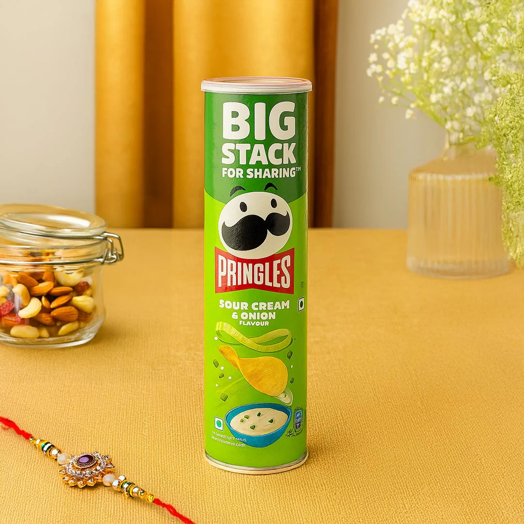 Pringles Snack Can with Pendant - Image 3