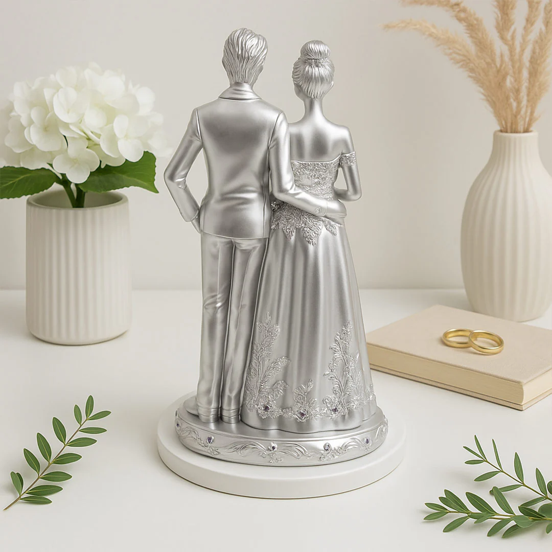 Silver Couple Wedding Figurine - Image 2