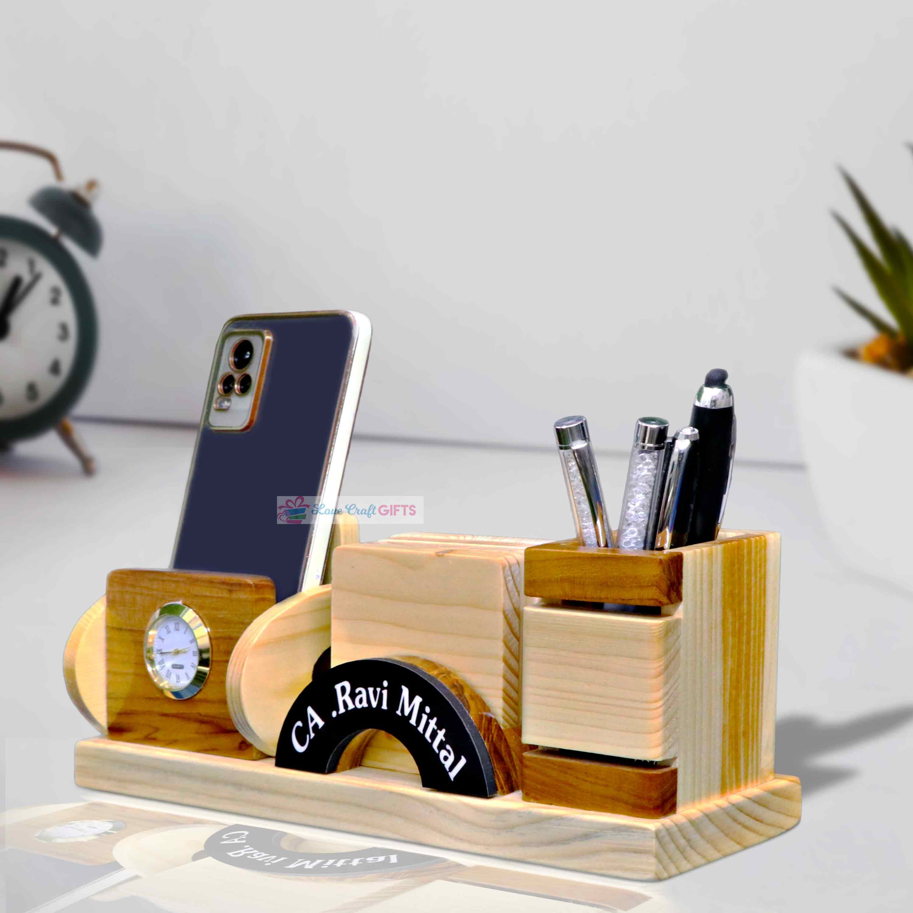 SPECIAL WOODEN PEN STAND WITH NAME - Image 3